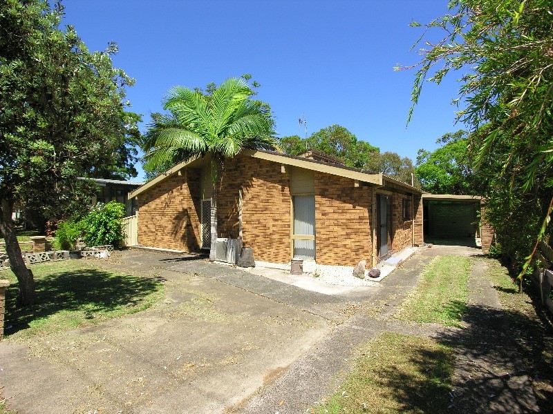 9 Cunningham Street, Killarney Vale NSW 2261