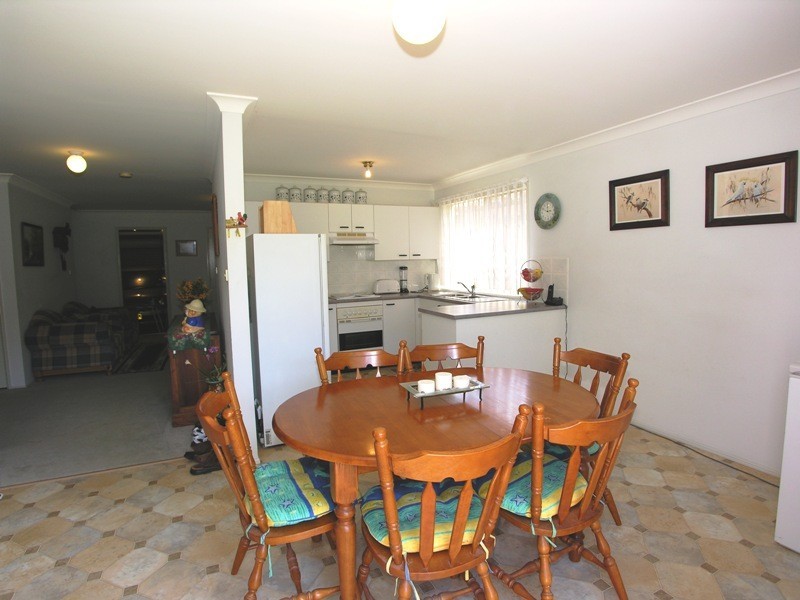 1/20 Kathleen Court, Berkeley Vale NSW 2261