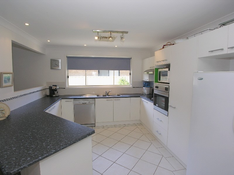 Killarney Vale NSW 2261