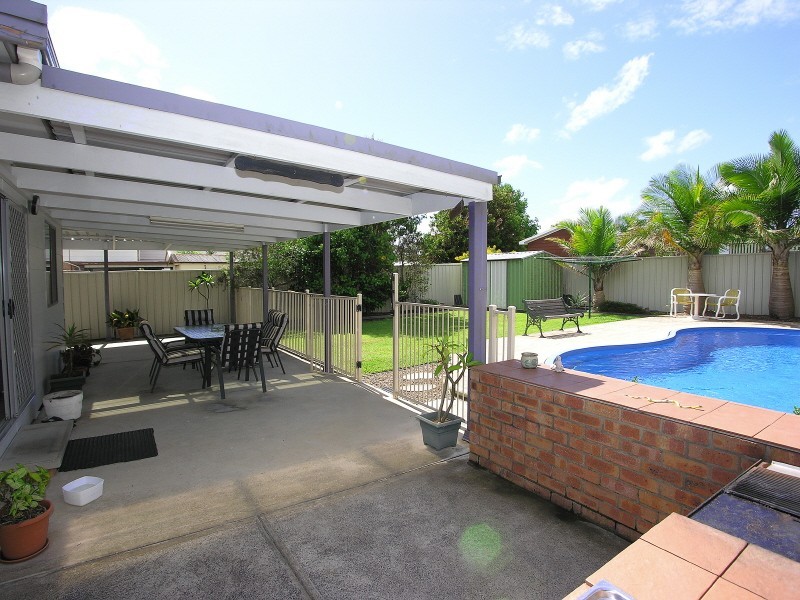 97 Thomas Mitchell Road, Killarney Vale NSW 2261