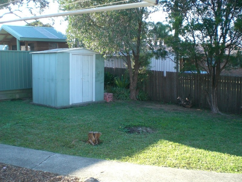 a/5 Holly Close, Lake Haven NSW 2263