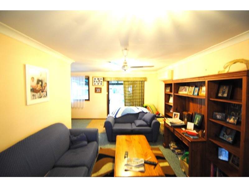 9 Blackford Avenue, Kanwal NSW 2259