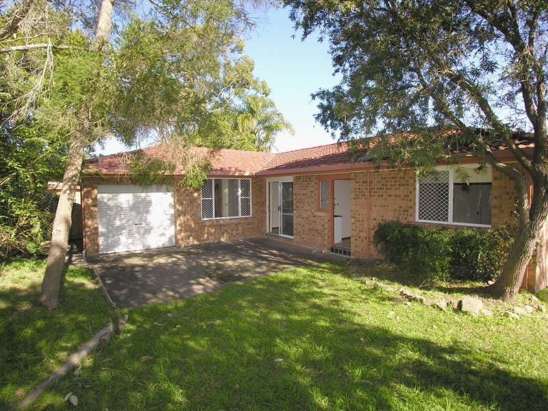 2 Peter Close, Tumbi Umbi NSW 2261