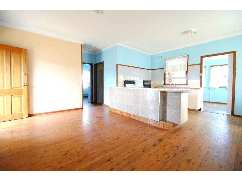 30 Victoria Avenue, Toukley NSW 2263