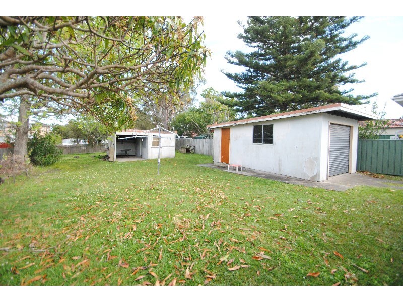 30 Victoria Avenue, Toukley NSW 2263