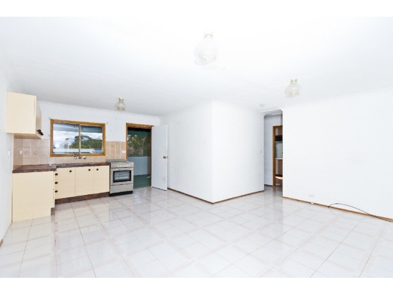 26 Kapala Avenue, Summerland Point NSW 2259