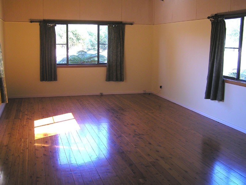 34 Belbowrie Street, Canton Beach NSW 2263