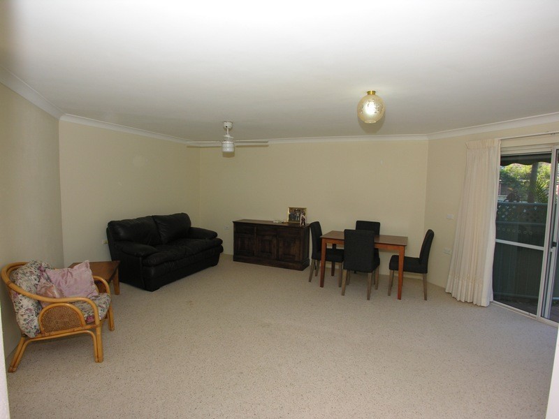 27/15 Lorraine Avenue, Berkeley Vale NSW 2261