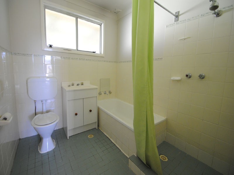 16 Coolabah Road, Wyongah NSW 2259