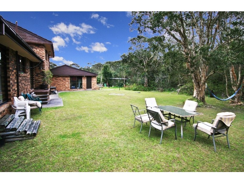 5 Geraldton Close, Norah Head NSW 2263