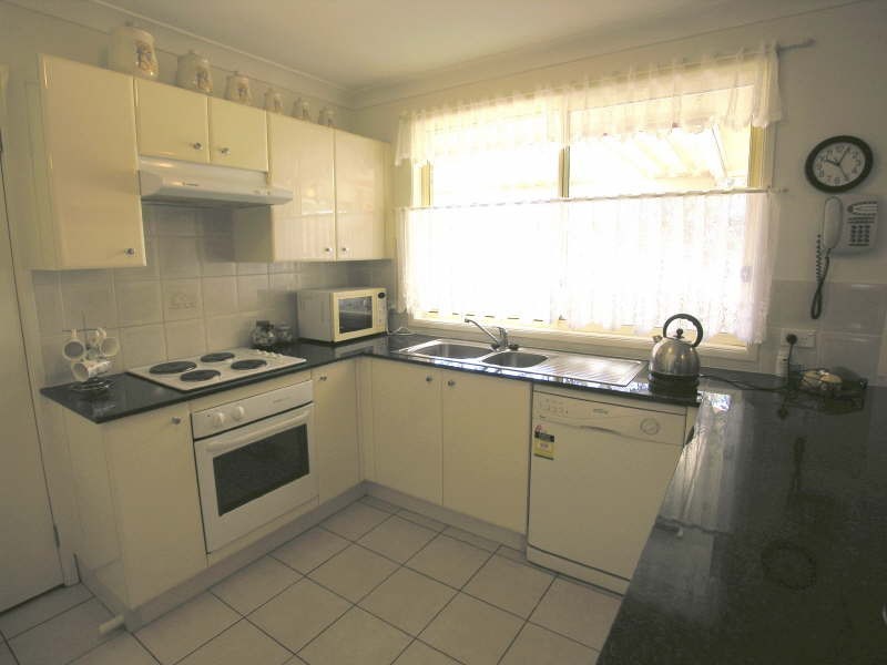 97 Brooke Avenue, Killarney Vale NSW 2261