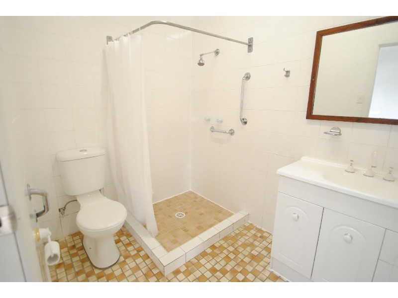 Flat/1a Annabel Avenue, Lake Munmorah NSW 2259