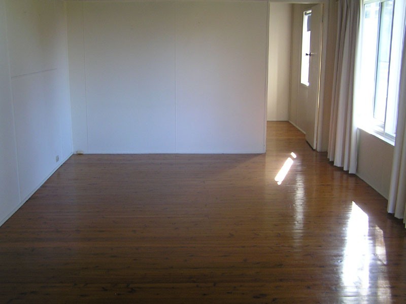 4 Henderson Street, Norah Head NSW 2263