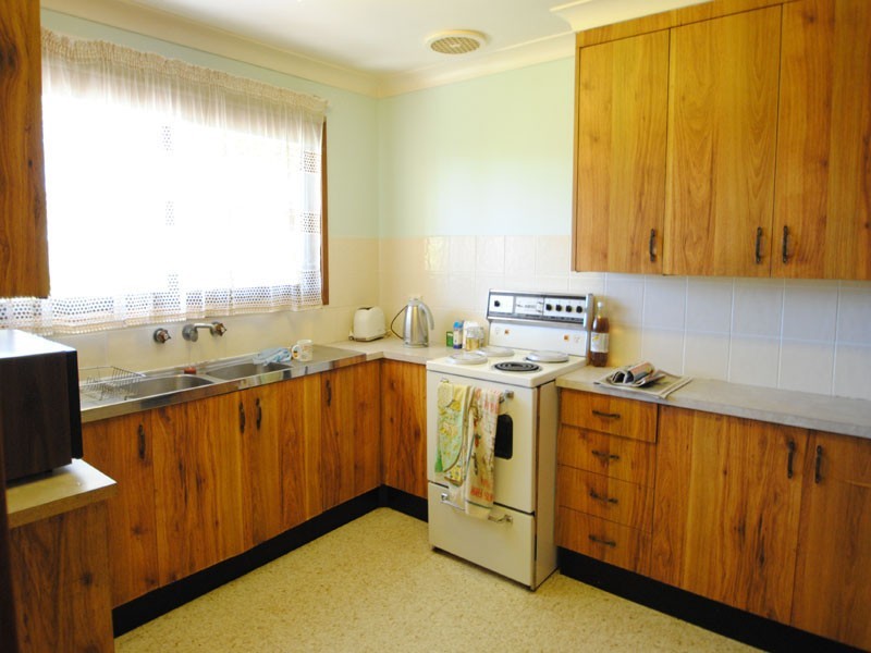 69 Moss Avenue, Toukley NSW 2263