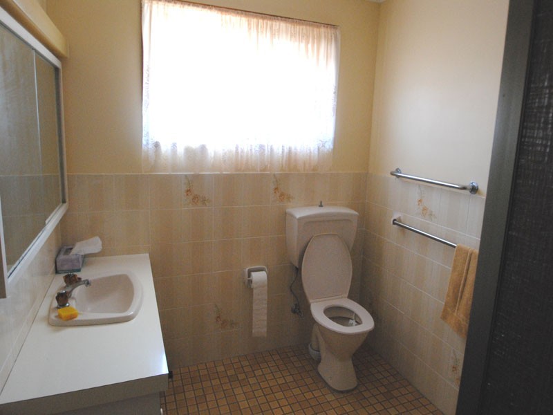 69 Moss Avenue, Toukley NSW 2263
