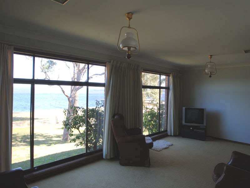 69 Moss Avenue, Toukley NSW 2263