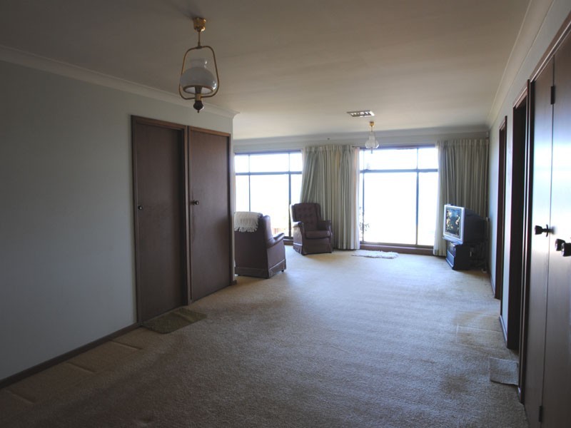 69 Moss Avenue, Toukley NSW 2263