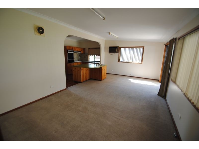11 Nikko Road, Warnervale NSW 2259
