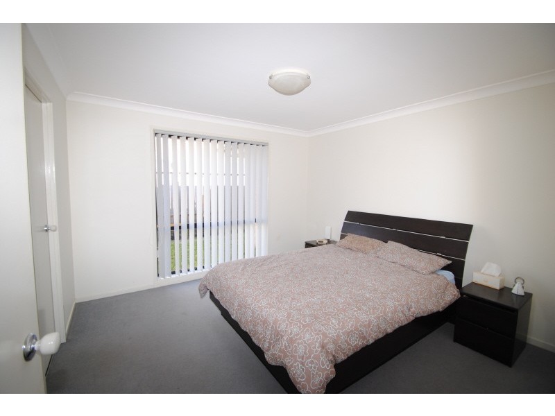 69 Pinehurst Way, Blue Haven NSW 2262