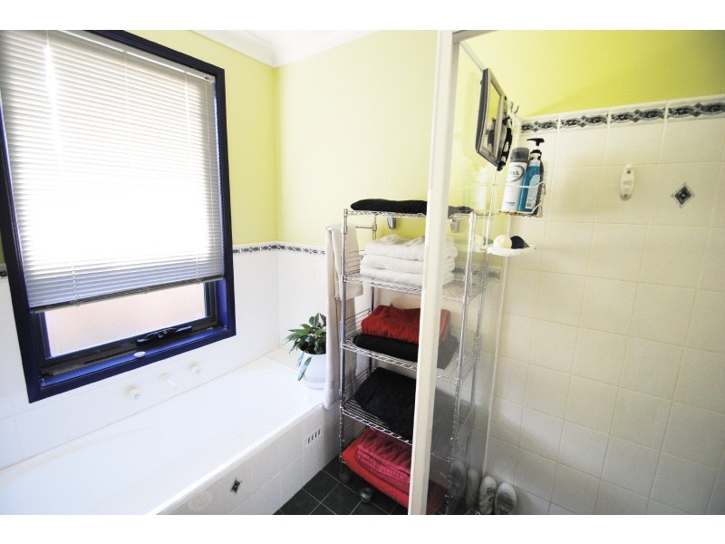 49 Blue Ridge Drive, Blue Haven NSW 2262