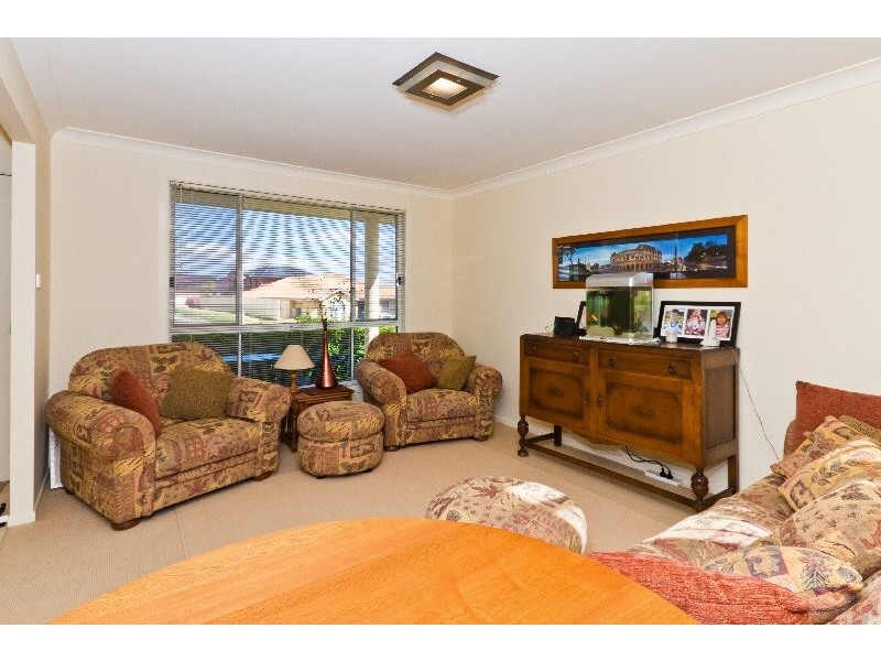 Woongarrah NSW 2259