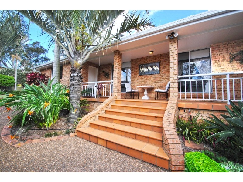 11 Branter Road, Nords Wharf NSW 2281