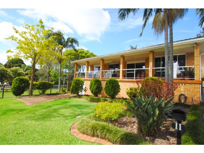 11 Branter Road, Nords Wharf NSW 2281