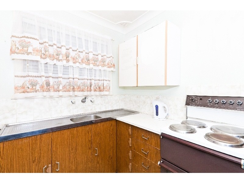 2 Read Street, Canton Beach NSW 2263