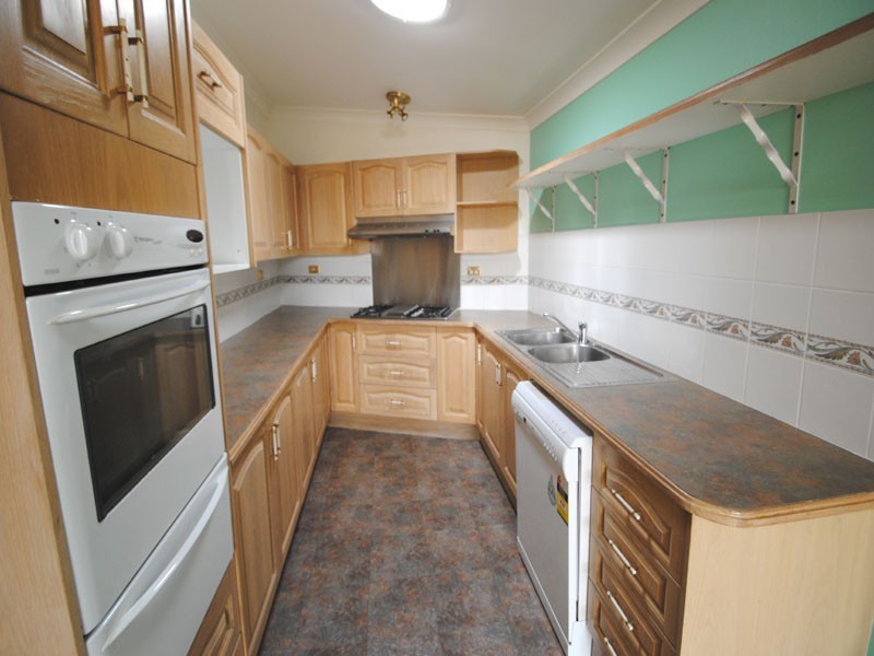 19 Cadonia Road, Tuggerawong NSW 2259