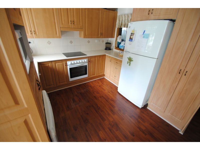 54 Leonard Ave, Toukley NSW 2263
