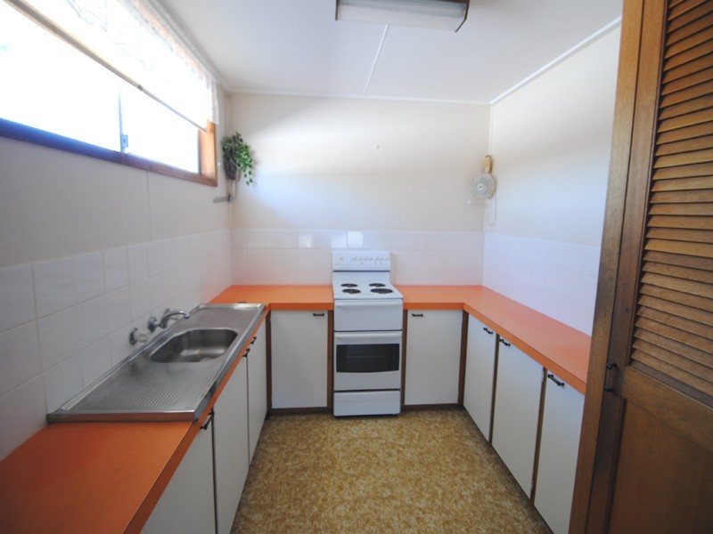 20 Eighth Ave, Toukley NSW 2263