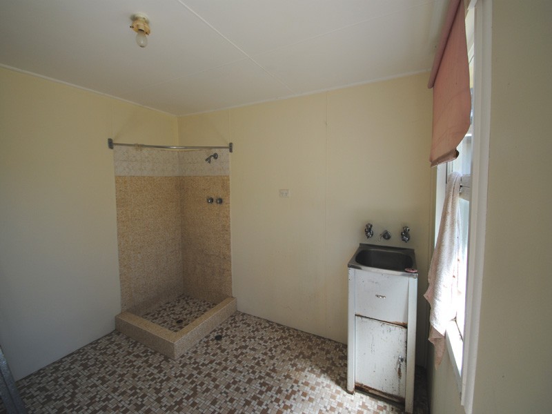 20 Eighth Ave, Toukley NSW 2263