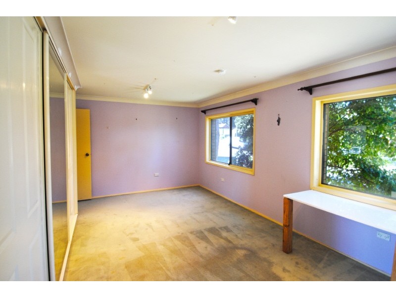 42 Dalton Avenue, Kanwal NSW 2259