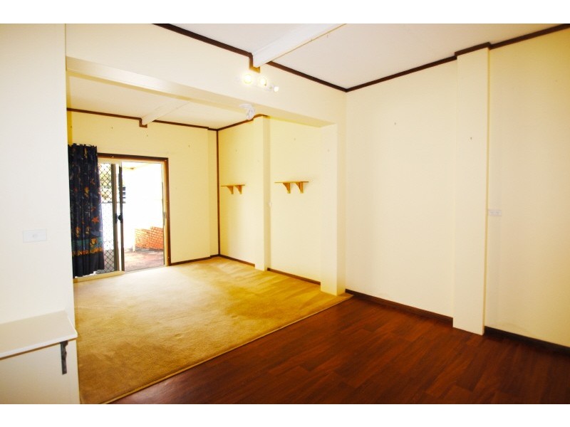 42 Dalton Avenue, Kanwal NSW 2259