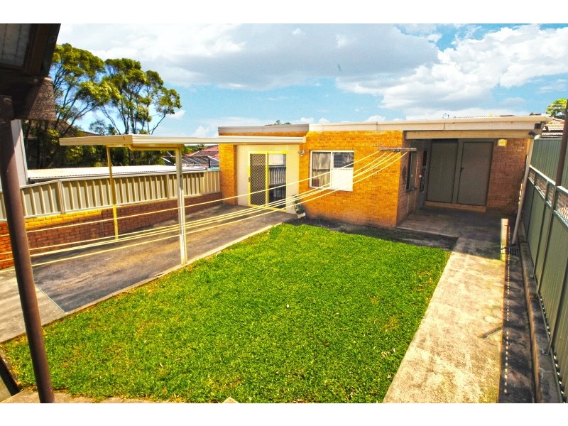 42 Dalton Avenue, Kanwal NSW 2259