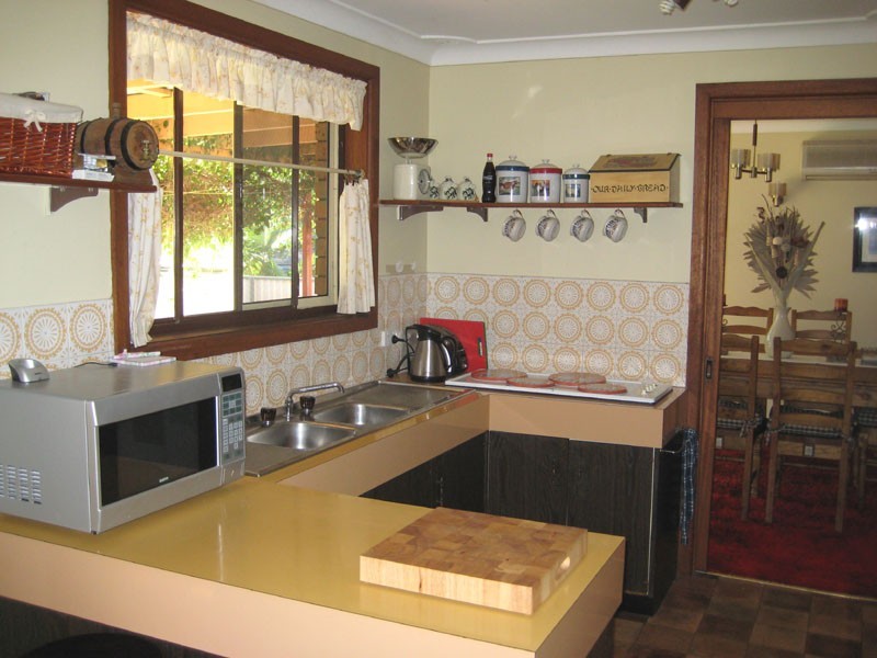 21 Shropshire Street, Gorokan NSW 2263