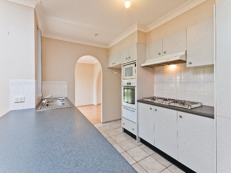 9 Forster Avenue, Watanobbi NSW 2259