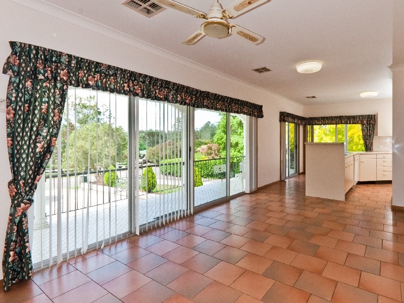 33 Martinsville Road, Cooranbong NSW 2265