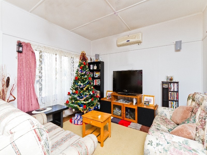 34 Victoria Avenue, Toukley NSW 2263