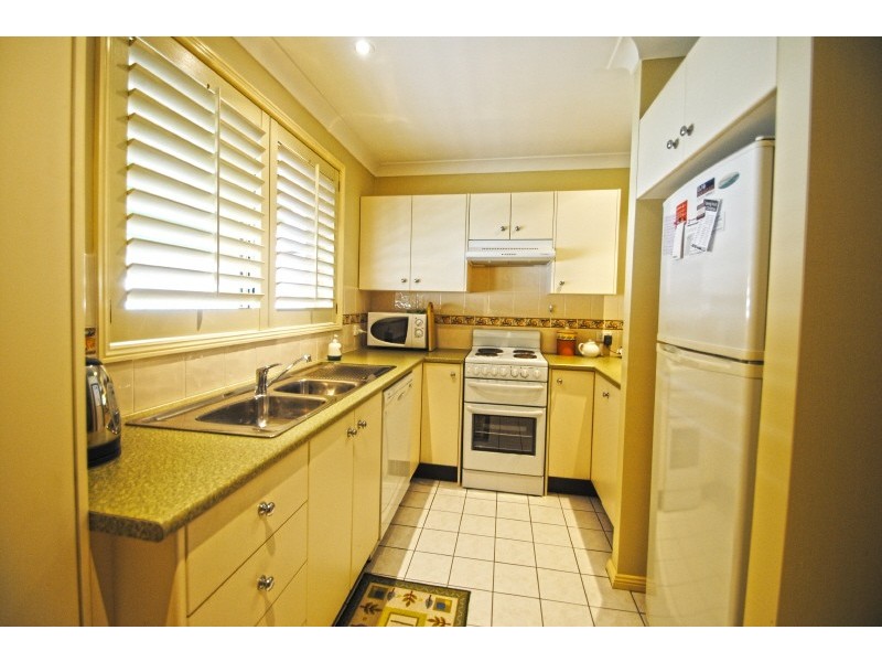 36 Ourringo Avenue, Lake Haven NSW 2263