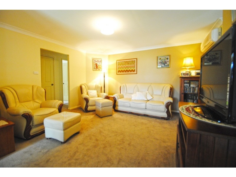 36 Ourringo Avenue, Lake Haven NSW 2263