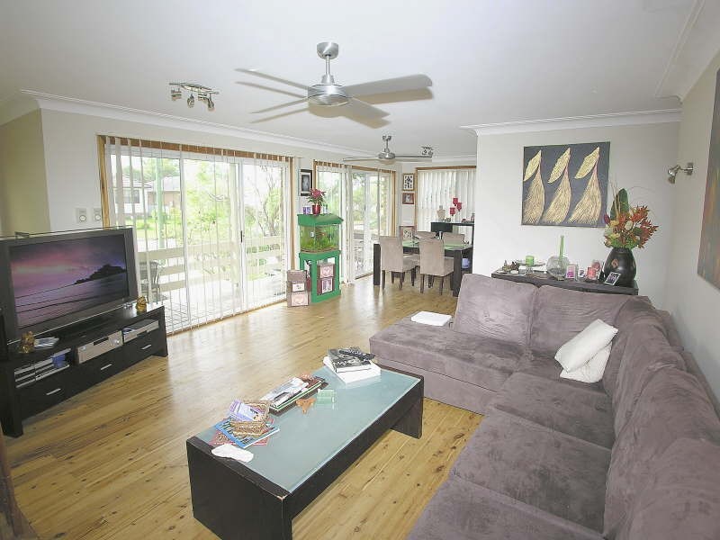 68 Brooke Avenue, Killarney Vale NSW 2261