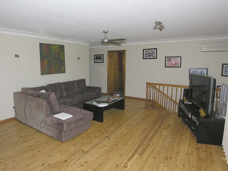 68 Brooke Avenue, Killarney Vale NSW 2261