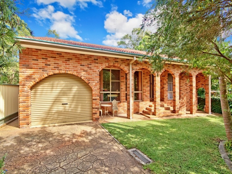 40 Sabrina Avenue, Bateau Bay NSW 2261