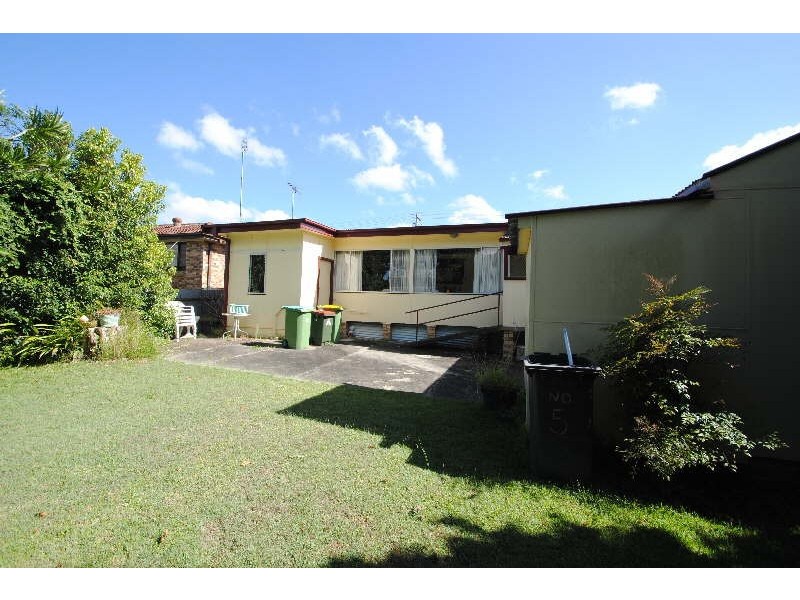 5 Palomar Parade, Toukley NSW 2263
