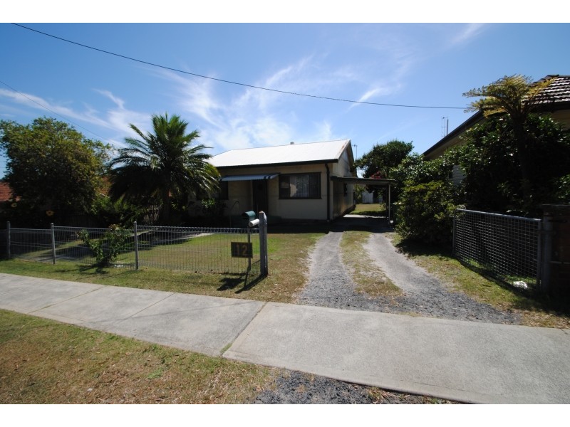 12 Canton Beach Road, Toukley NSW 2263