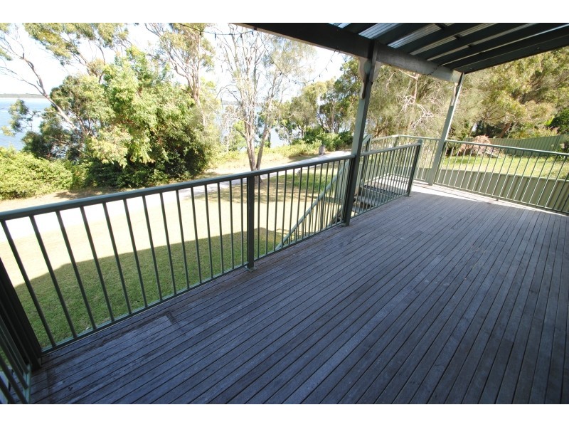 2/120 Buff Point Avenue, Buff Point NSW 2262