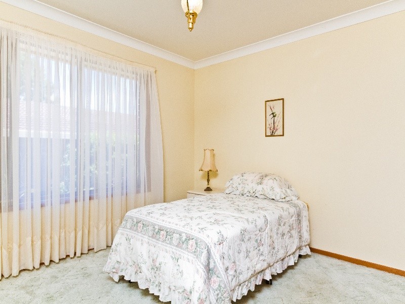 2/15-17 Holmes Avenue, Toukley NSW 2263