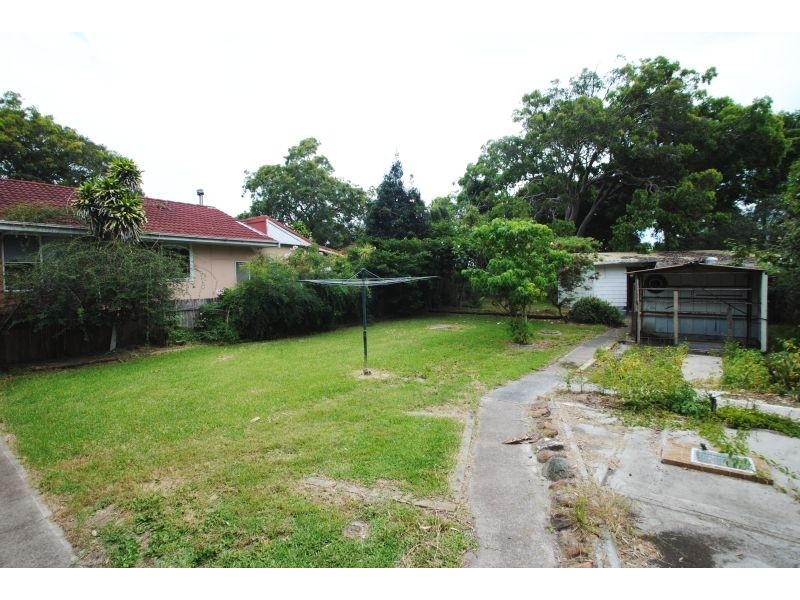 1 Kantara Road, Canton Beach NSW 2263