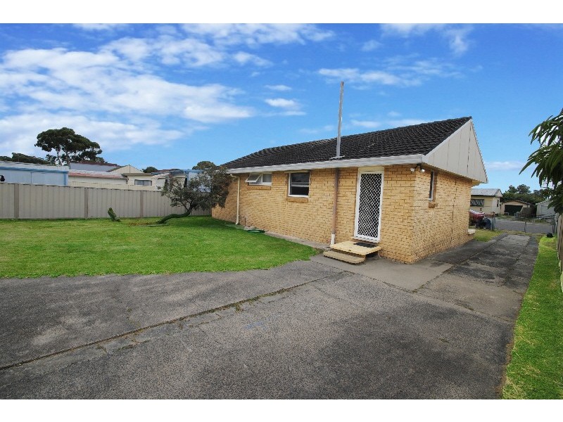 22 Norman Street, Toukley NSW 2263